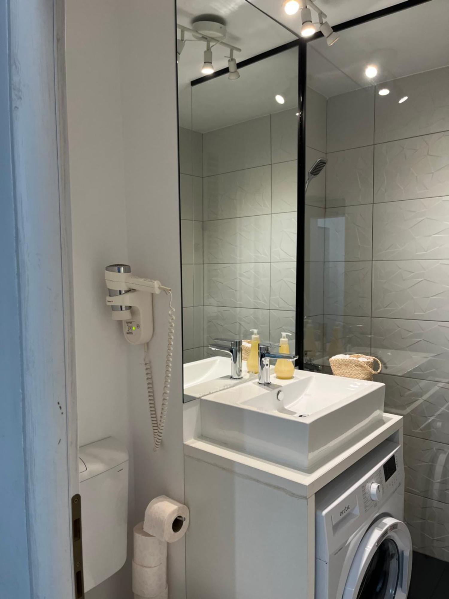 בוקרשט Condo Dorobanti מראה חיצוני תמונה